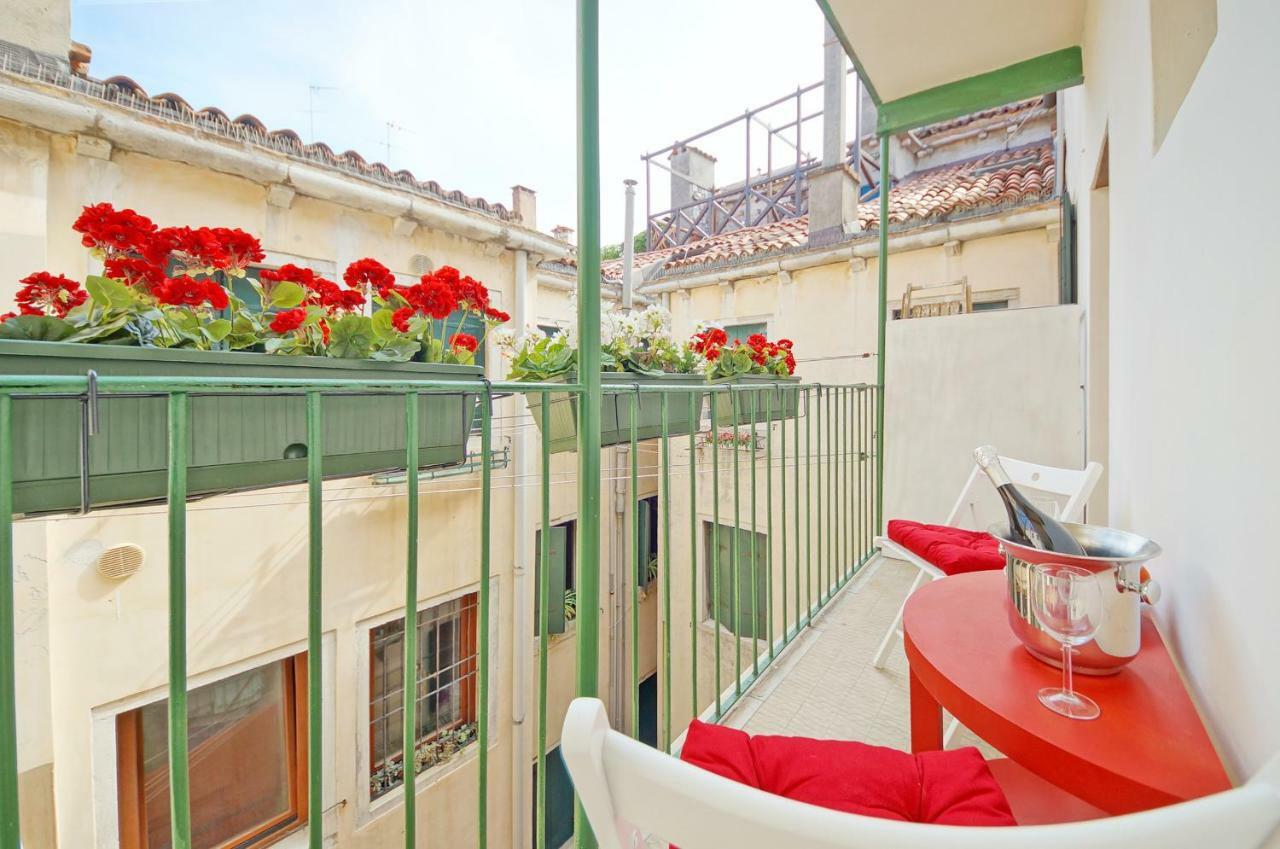 Calle Dei Fabbri Apartment Veneţia Exterior foto